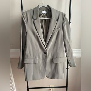 Oversized olive green blazer from Mango